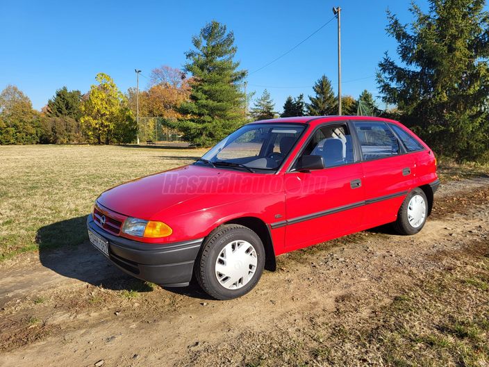 OPEL ASTRA F 1.4 GL