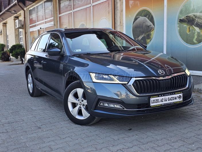 SKODA OCTAVIA Combi 2.0 TDI SCR Style