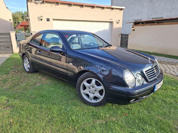 MERCEDES-BENZ CLK 230