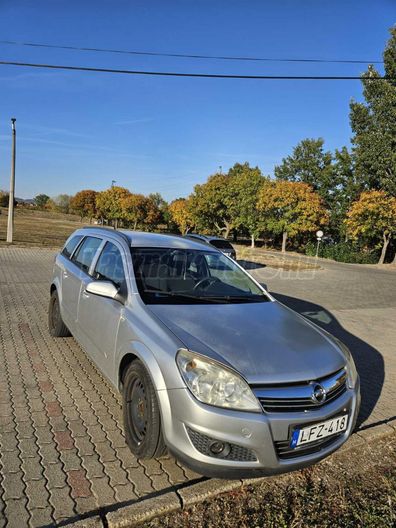 OPEL ASTRA H 1.4 Enjoy