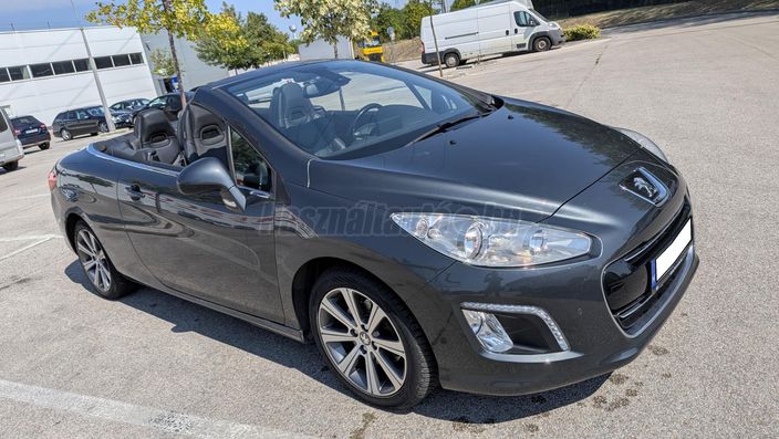 PEUGEOT 308 CC 2.0 HDi Sport Pack