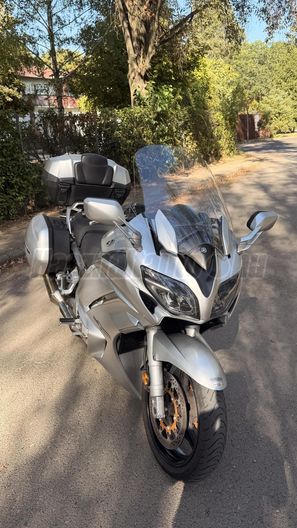 YAMAHA FJR 1300
