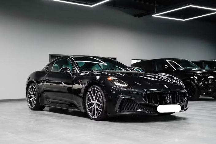MASERATI GRANTURISMO 3.0 Trofeo (Automata)