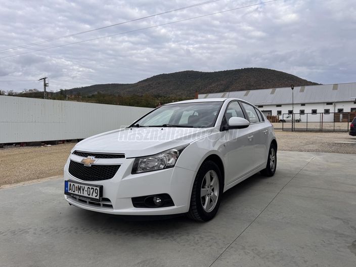 CHEVROLET CRUZE 1.6 Base