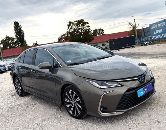 TOYOTA COROLLA 1.8 Hybrid Comfort Business e-CVT