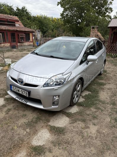 TOYOTA PRIUS 1.8 HSD Sol NAVI (Automata)