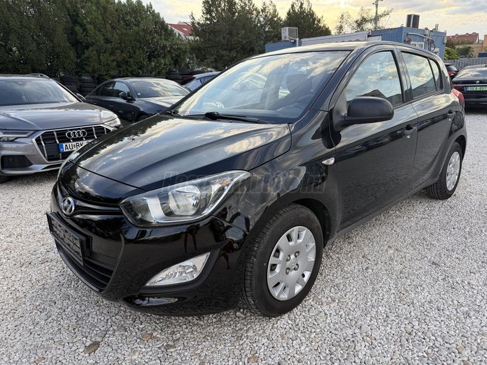 HYUNDAI I20 1.25 Life AC