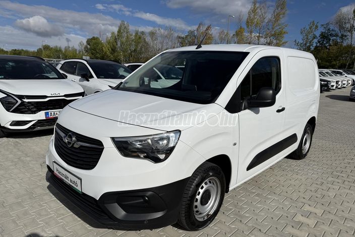 OPEL COMBO Cargo 1.5 DT L1H1 2.0t Cargo Edition (3 személyes )