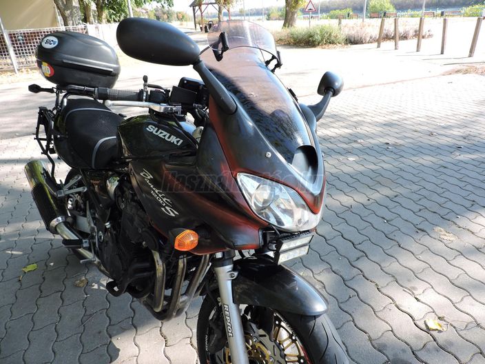 SUZUKI GSF 1200 S (BANDIT)