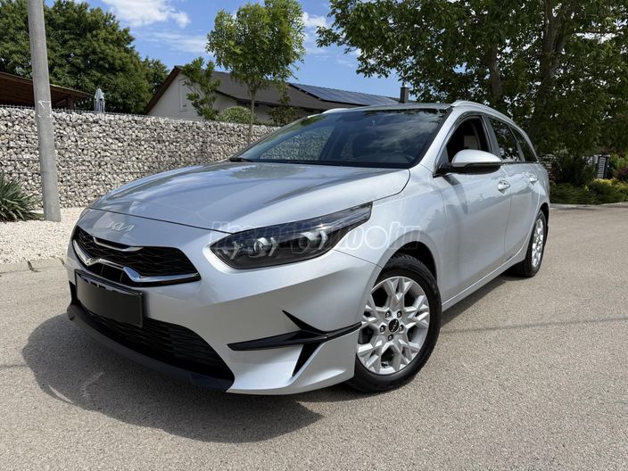 KIA CEE'D Ceed SW 1.5 T-GDI Gold