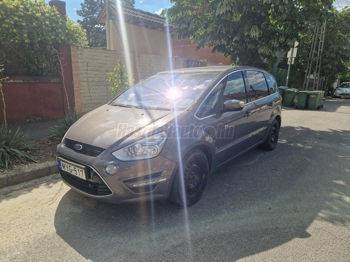 FORD S-MAX 2.0 TDCi Titanium Powershift