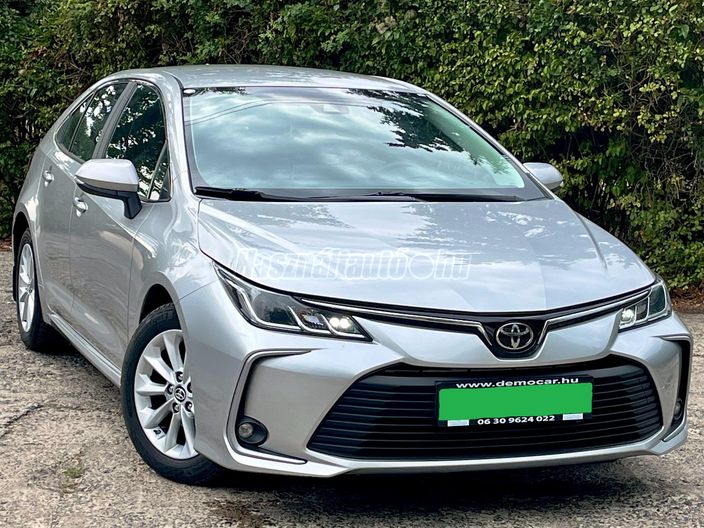 TOYOTA COROLLA Sedan 1.5 Comfort CVT