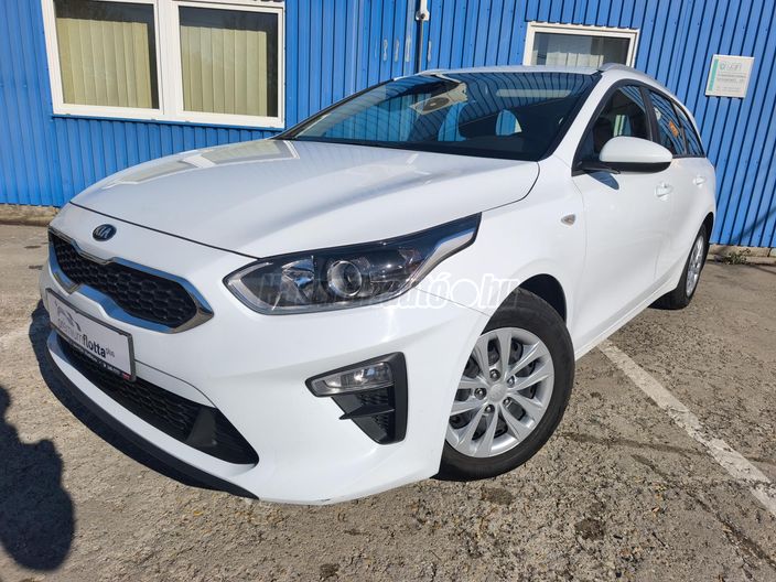 KIA CEE'D Ceed SW 1.6 CRDi HP Hybrid Silver