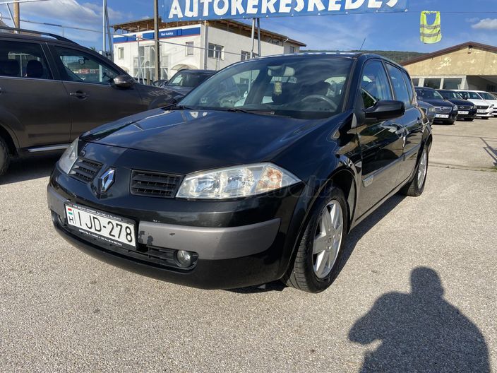 RENAULT MEGANE 1.6 16V Expression
