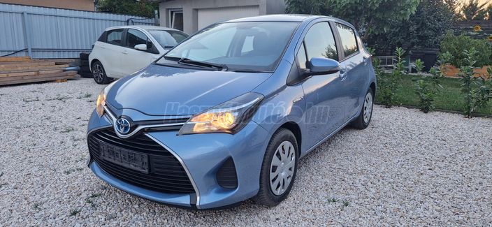 TOYOTA YARIS 1.5 HSD Active e-CVT