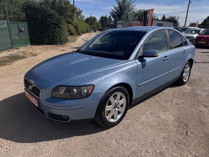 VOLVO S40 2.0 D Momentum