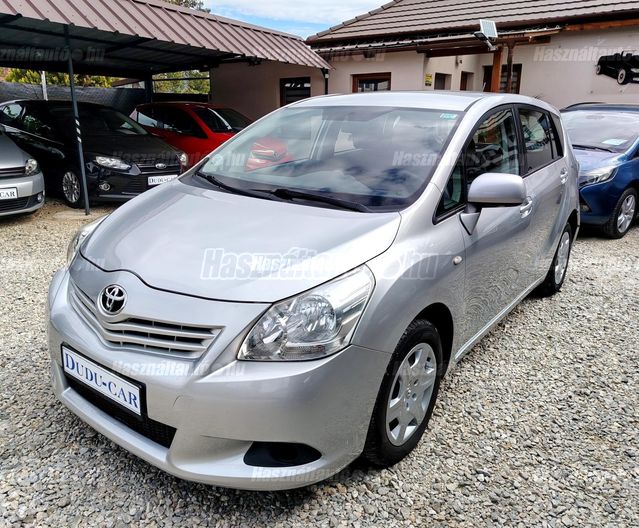 TOYOTA VERSO 1.6 Terra