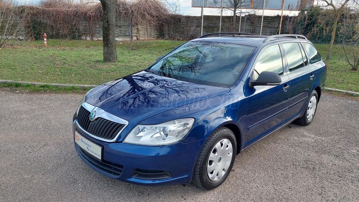 SKODA OCTAVIA Combi 1.4 Classic