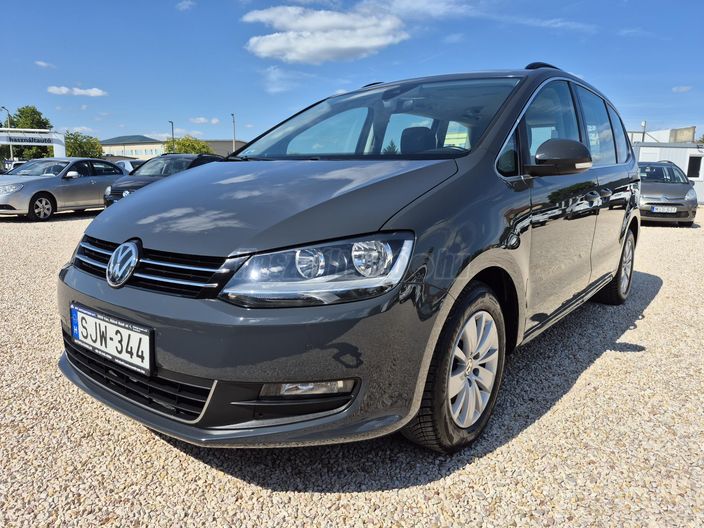 VOLKSWAGEN SHARAN 1.4 TSI BMT Comfortline [7 személy]