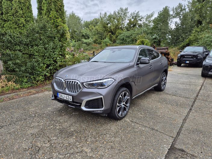 BMW X6 xDrive40i (Automata)