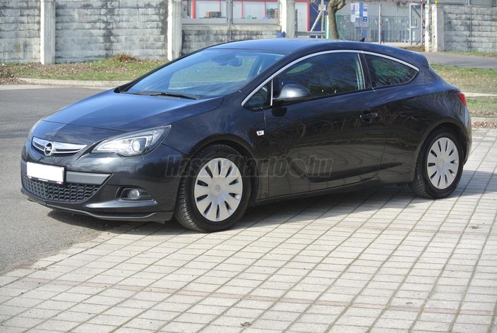 OPEL ASTRA J GTC 1.6 T Sport