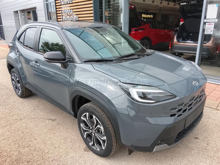 TOYOTA YARIS CROSS 1.5 Hybrid Style e-CVT