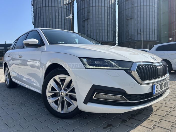 SKODA OCTAVIA Combi 2.0 TDI SCR Style