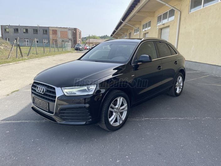 AUDI Q3 2.0 TDi Sport
