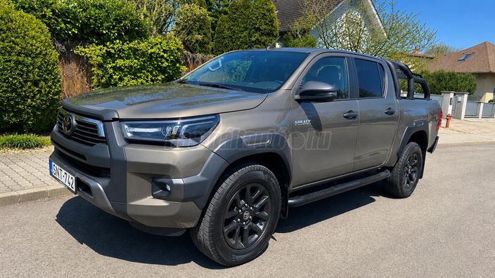 TOYOTA HILUX 2.8 D-4D 4x4 Double Invincible (Automata)