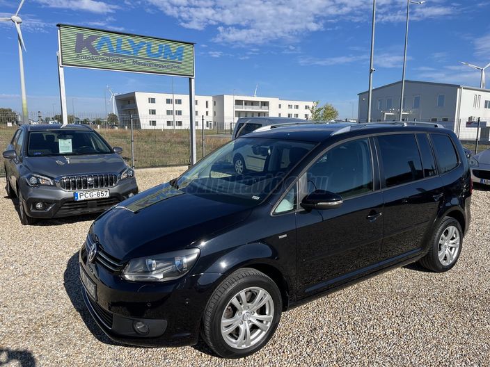 VOLKSWAGEN TOURAN 1.4 TSI Comfortline [7 személy]