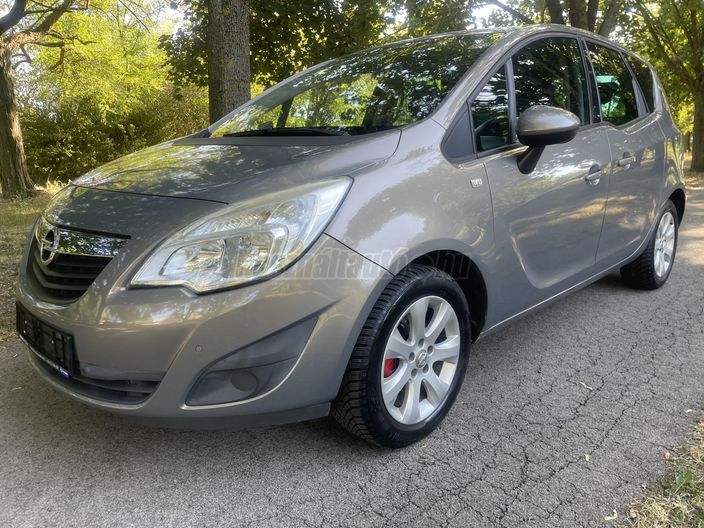 OPEL MERIVA B 1.4 Design