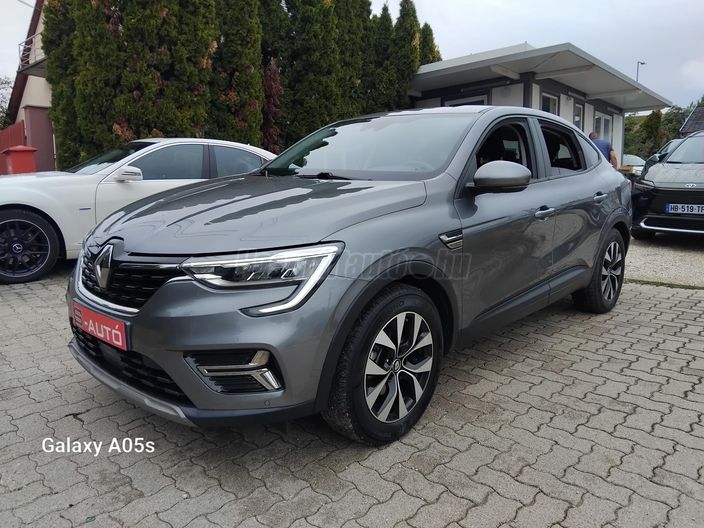 RENAULT ARKANA 1.6 E-Tech Hybrid E-Tech Engineered