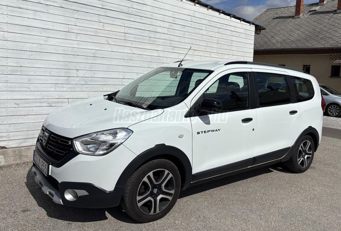 DACIA LODGY 1.5 Blue dCi Stepway (7 személyes )