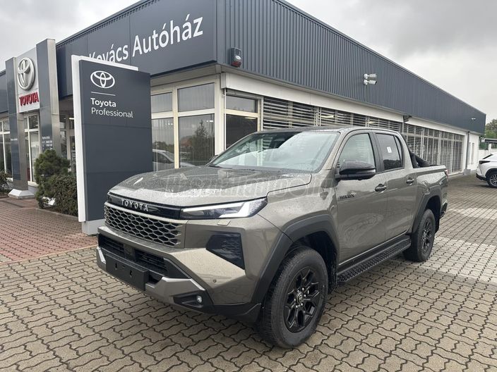 TOYOTA HILUX 2.8 D-4D MHEV 4x4 Double Invincible (Automata)