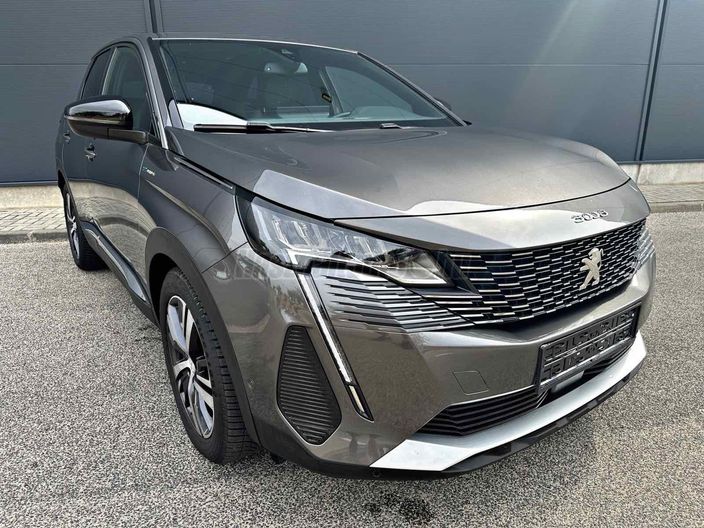 PEUGEOT 3008 1.6 PureTech PHEV Allure Pack EAT8 4WD