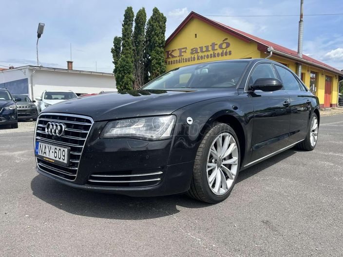 AUDI A8 4.0 V8 TFSI quattro Tiptronic ic Lang