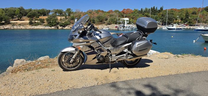 YAMAHA FJR 1300 A