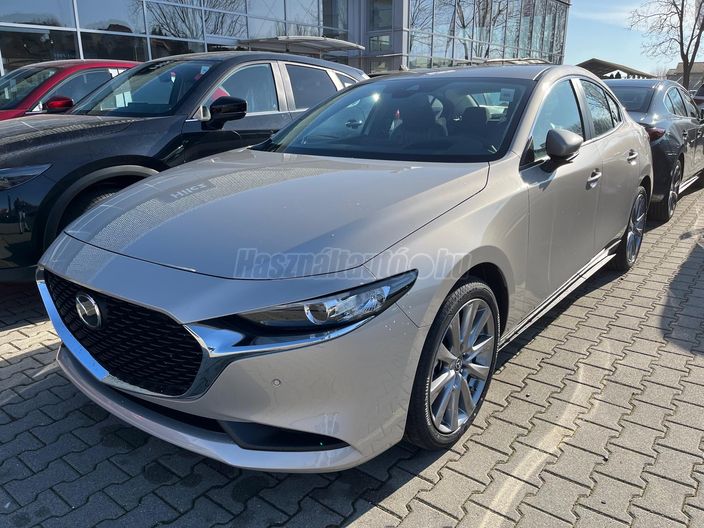 MAZDA 3 2.5 e-Skyactiv Centre-Line