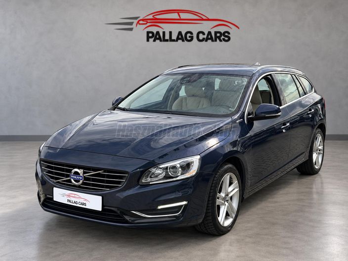 VOLVO V60 2.4 D [D6] PHEV AWD Summum Geartronic