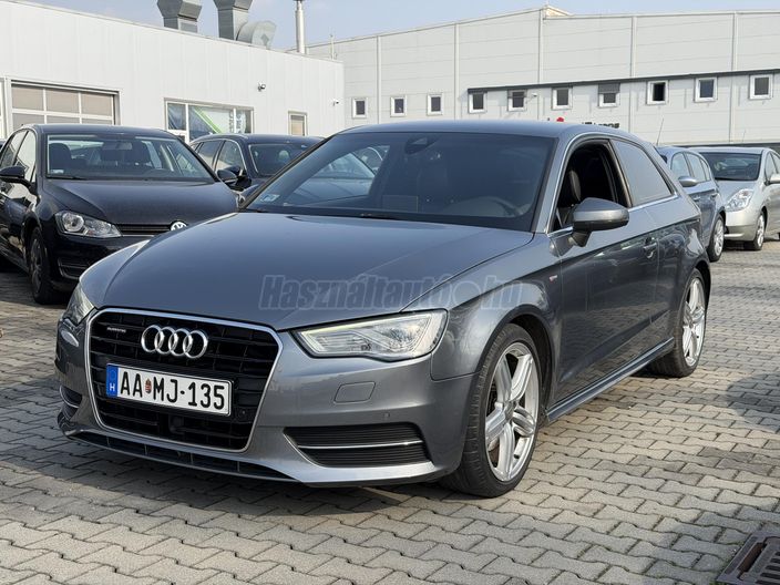 AUDI A3 2.0 TDI Attraction quattro S-tronic
