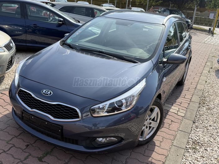 KIA CEE'D SW 1.6 GDI FIFA Prémium