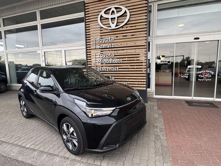 TOYOTA AYGO X 1.5 Hybrid Comfort e-CVT