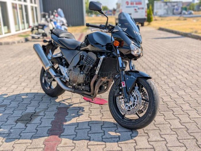 KAWASAKI Z 750