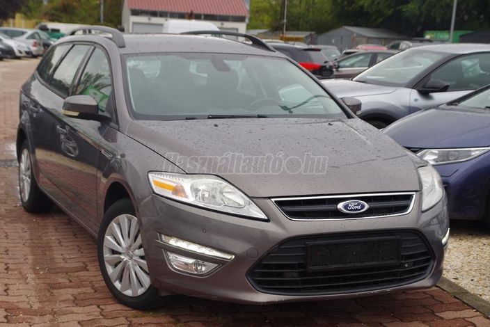 FORD MONDEO 1.6 Ghia