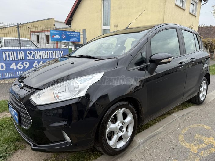 FORD B-MAX 1.0 GTDi EcoBoost Titanium