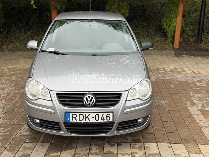 VOLKSWAGEN POLO IV 1.2 65 12V Ice