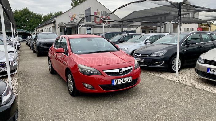 OPEL ASTRA J 1.4 Enjoy