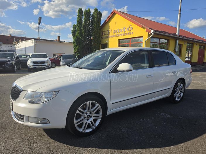SKODA SUPERB 3.6 FSI Elegance 4x4 DSG