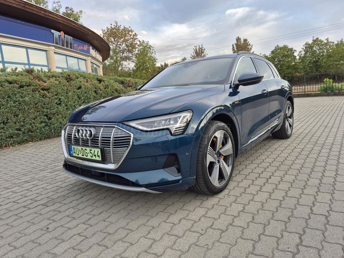 AUDI E-TRON 55 Advanced quattro (Automata)