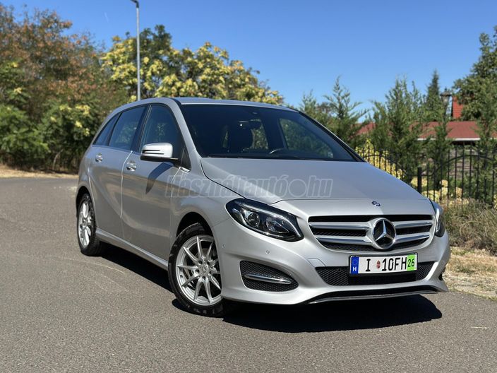 MERCEDES-BENZ B 180 Style